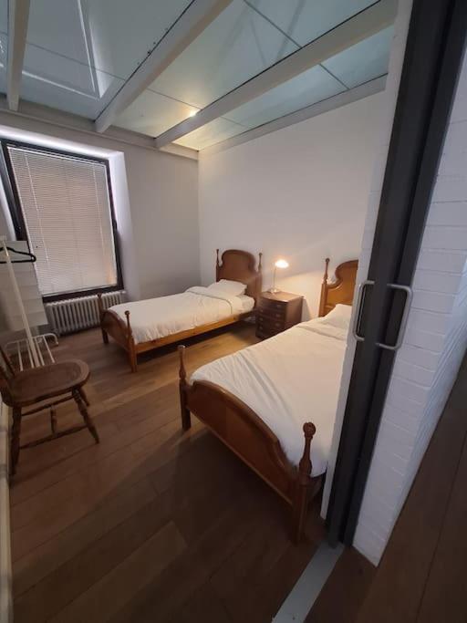 Casa Bajo El Acueducto Con Plaza De Garaje Villa Segovia Luaran gambar